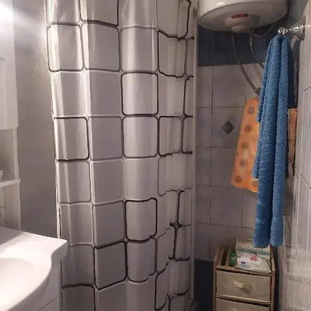 Small&cosy appartment- Piccolina Loutráki Esterno foto