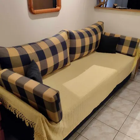 Small&cosy appartment- Piccolina Loutráki Esterno foto